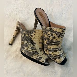 Reed Krakoff leather snake print heels